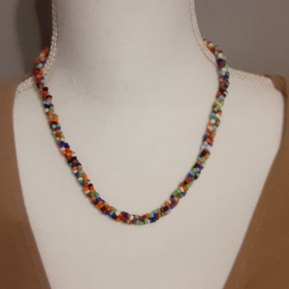 Saspurilla rainbow necklace